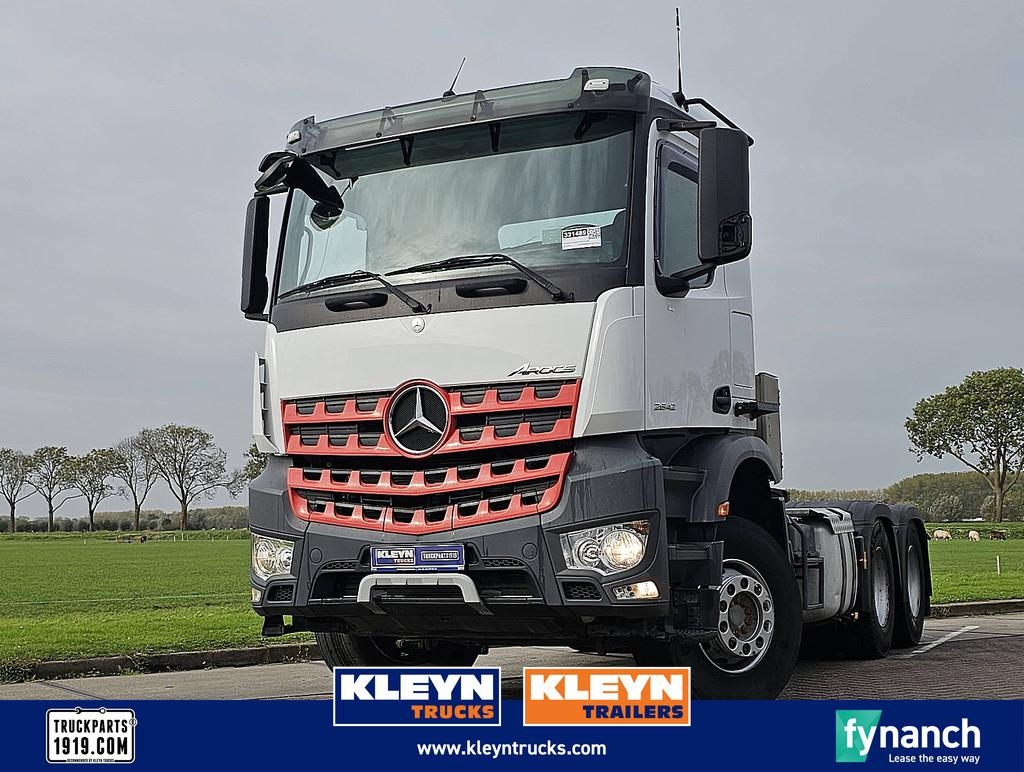 Tracteur routier Mercedes-Benz AROCS 2642 6X4, OM471 13L ENGINE, MANUAL GEARBOX — occasion 2016