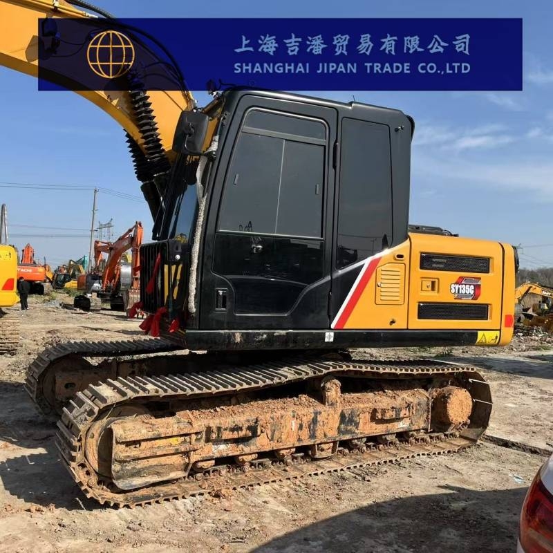 Sany SY 135