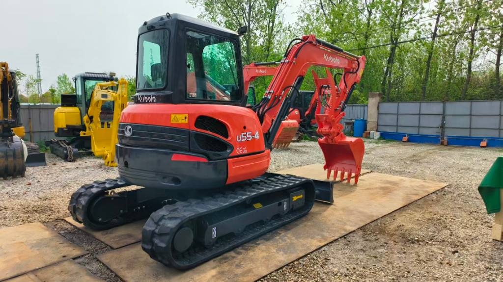 Kubota U 55-4