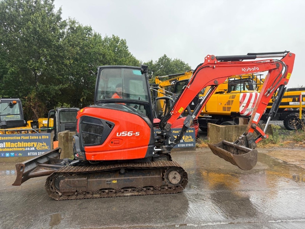 Mini-pelle Kubota U 56-5 — occasion 2022, 2 927 h