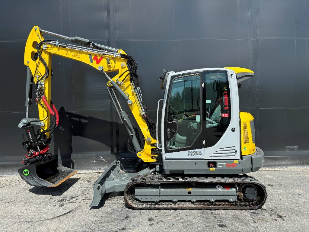 Wacker Neuson ET65 MED KNÄCKBOM, LAGERMASKIN