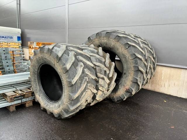Trelleborg 2st 710/60R30, 2st 900/60R38