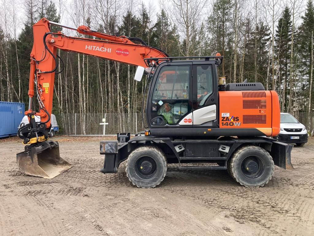 Hitachi ZX 140 W-5B