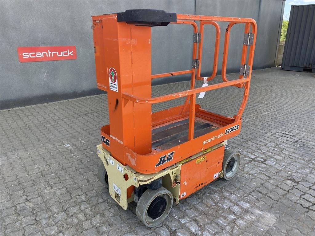 Nacelle à mât vertical JLG 1230ES — occasion 2019, 1 377 h