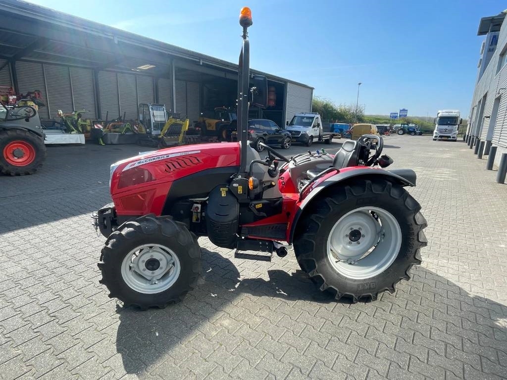 McCormick X2.055 smalspoor tractor
