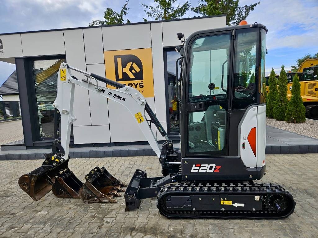Mini-pelle Bobcat E 20z — occasion 2025, 250 h