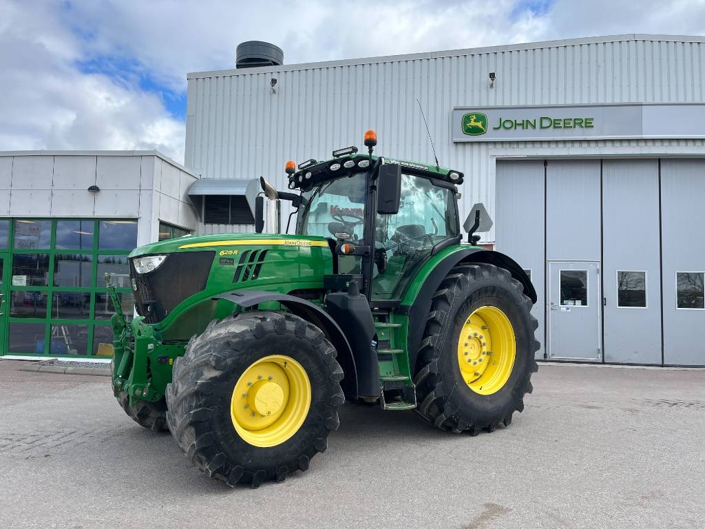 John Deere 6215R AP