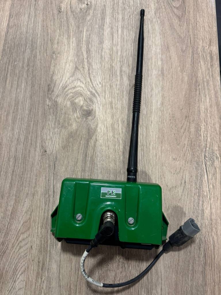 John Deere Radio RTK 869