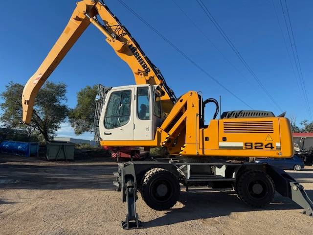 Liebherr A 924 C