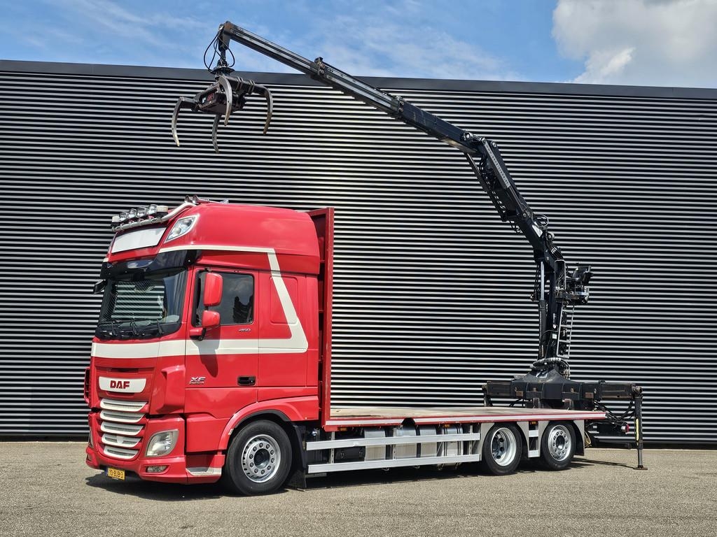 DAF XF 460 6x2 / PENZ CRANE