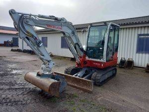 Mini-pelle Takeuchi TB 240 DPF — occasion 2023, 630 h