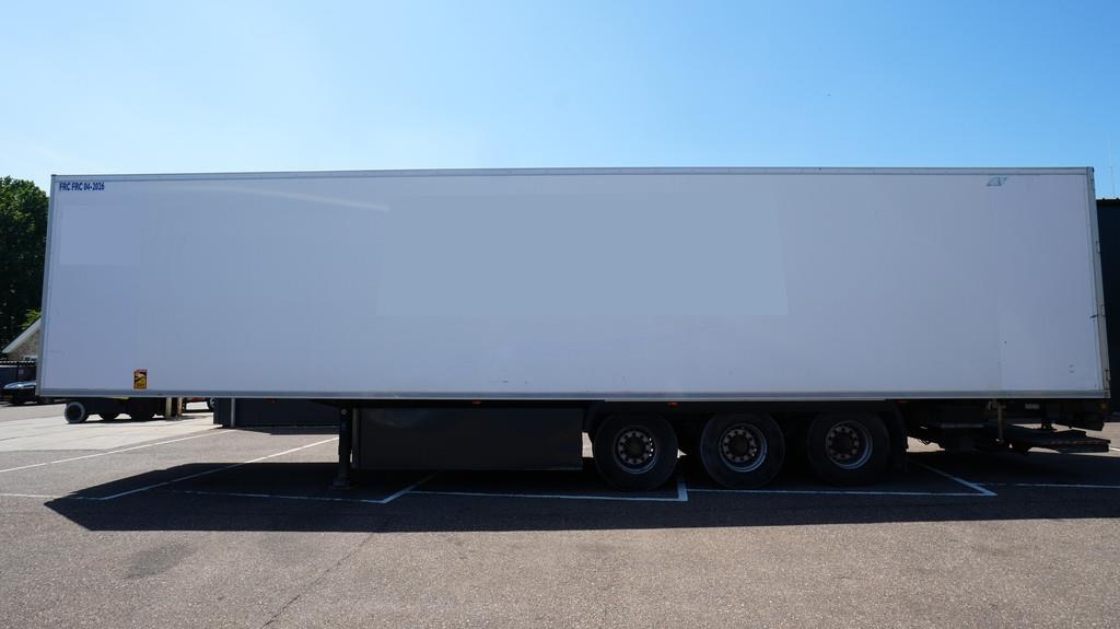 Lamberet 3 Axle frigo trailer Carrier Vector 1950 Bi-Temp