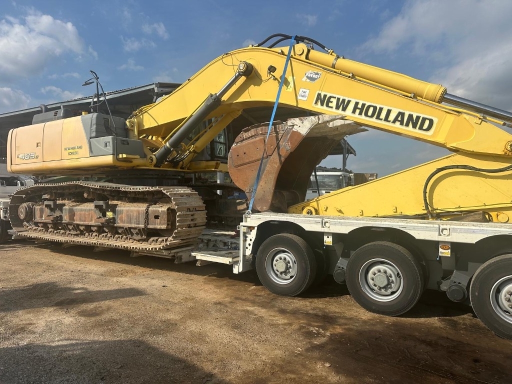 New Holland E 485 B