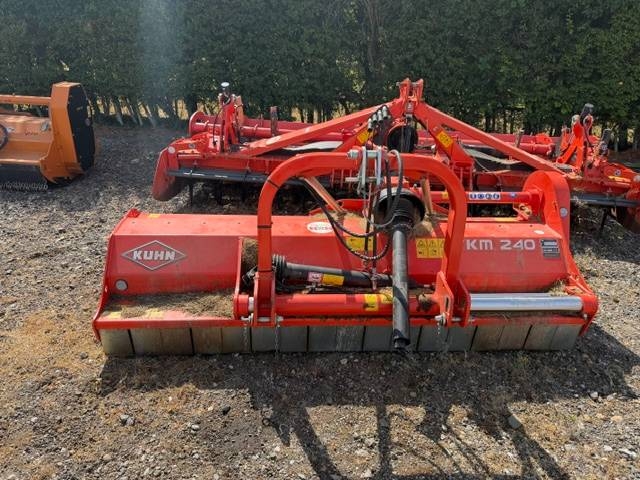 Kuhn VKM 240