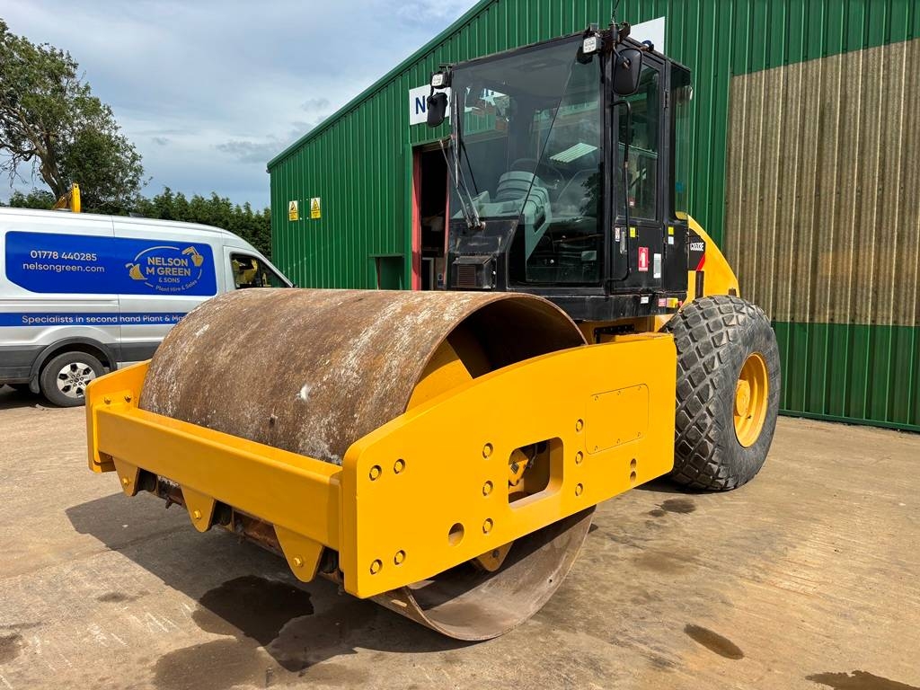 CAT CS533E