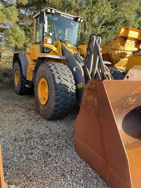 Volvo L120F