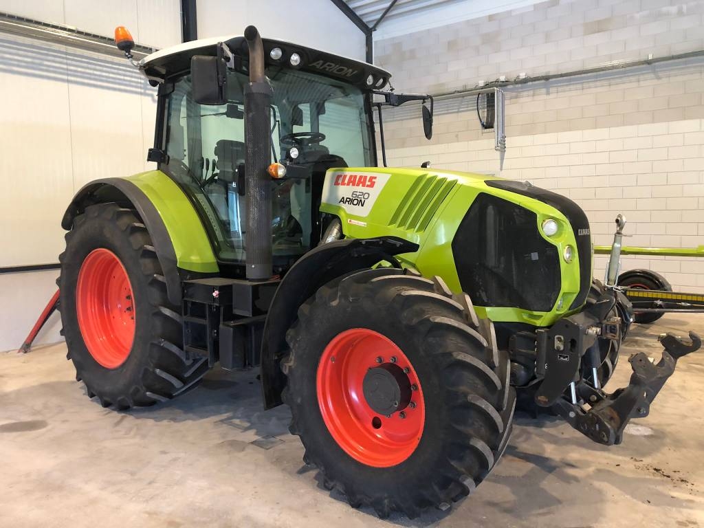 CLAAS arion 620