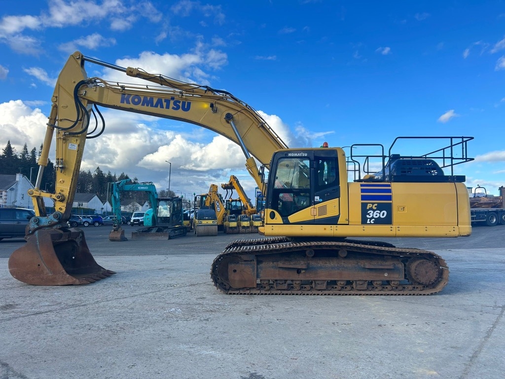 Komatsu PC360 LC-11
