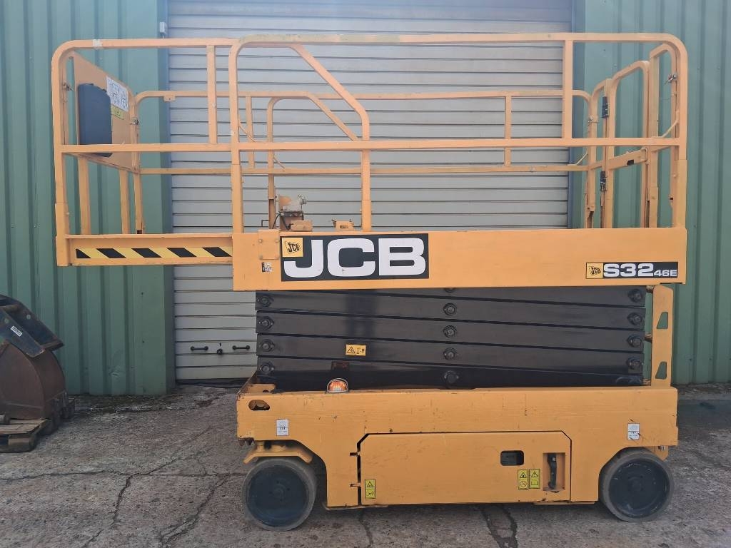 Nacelle à ciseaux JCB S 3246 E — occasion 2018, 169 h