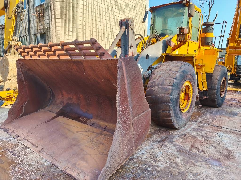 Volvo L 180 E