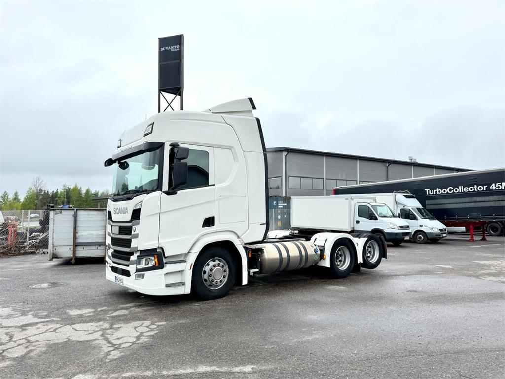 Scania R410 6x2 LNG