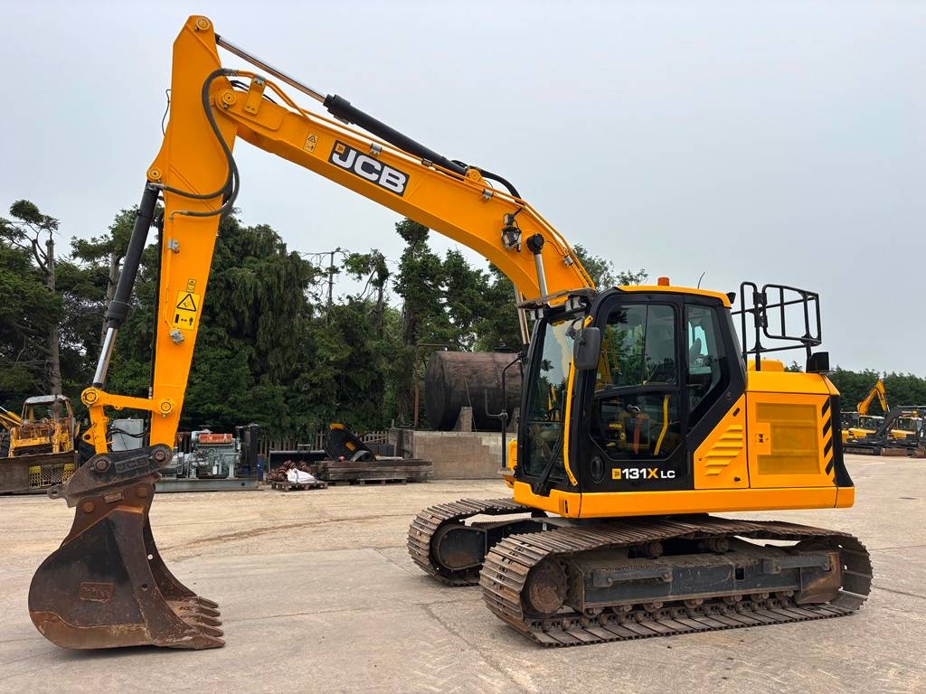 JCB 131 XLC