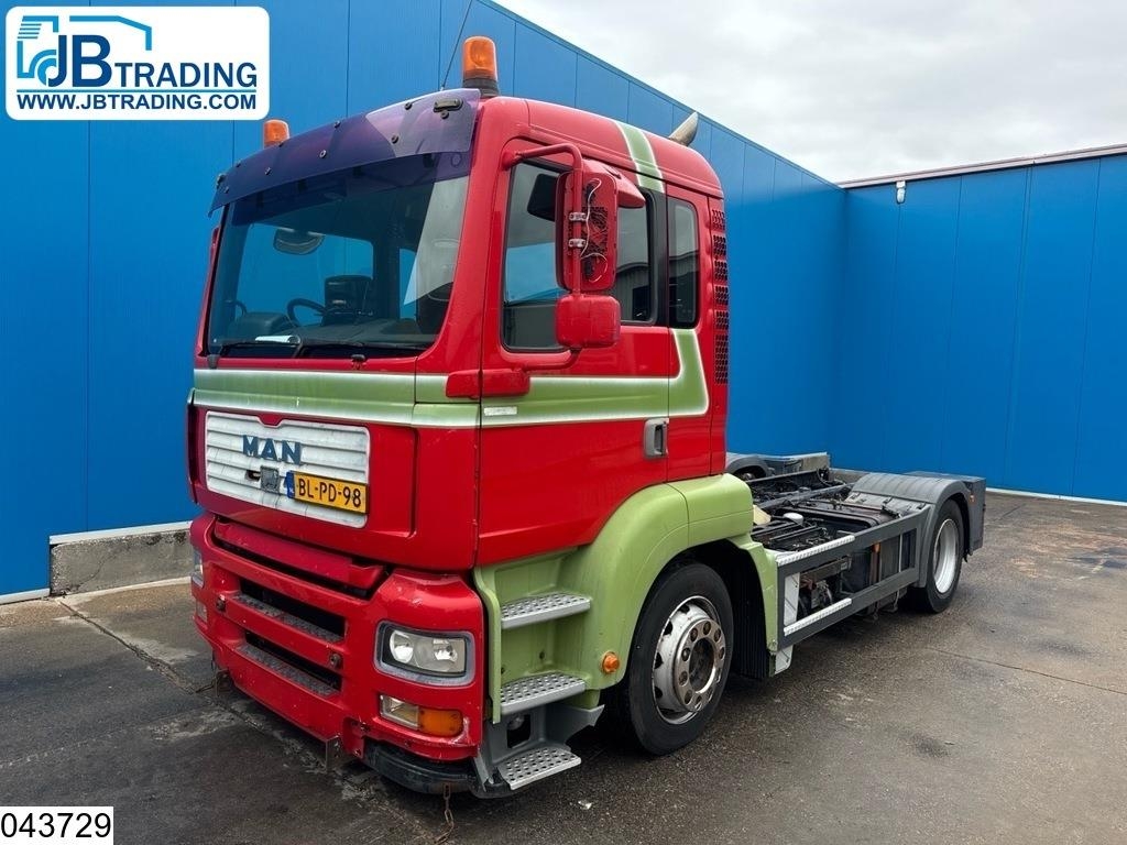 MAN TGA 18 310 EURO 3, PTO, RHD