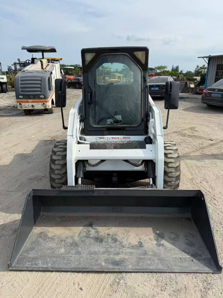 Bobcat S 130