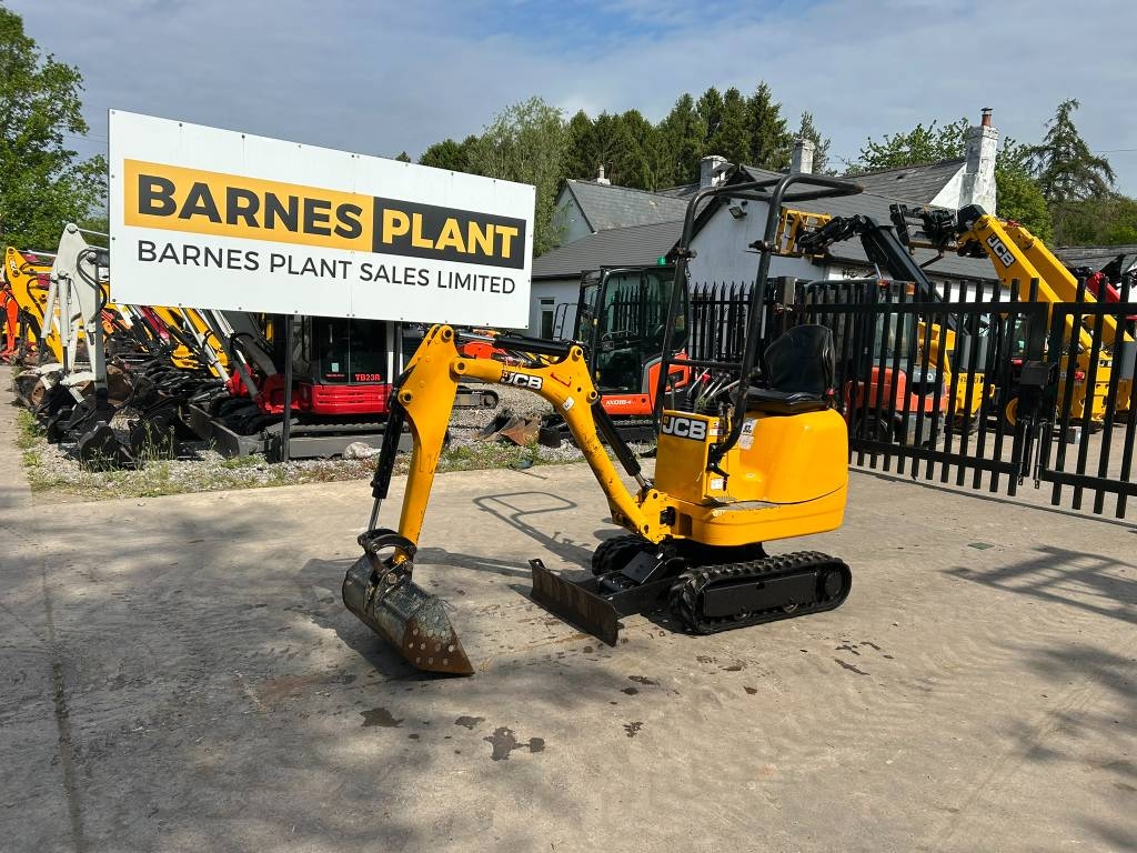 JCB 8008 CTS
