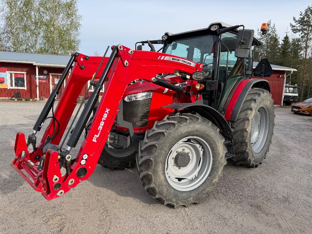 Massey Ferguson 5709