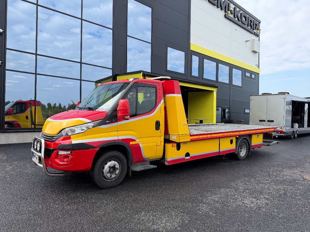 Iveco Daily 72C18/p hinausauto