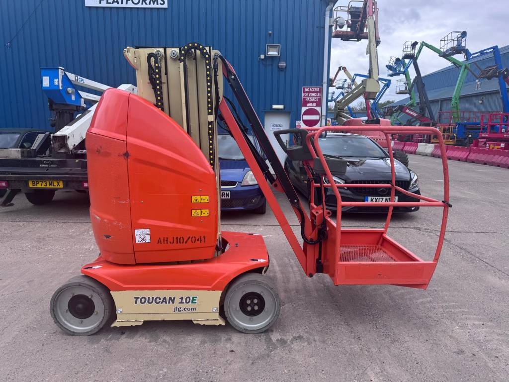JLG Toucan 10 E