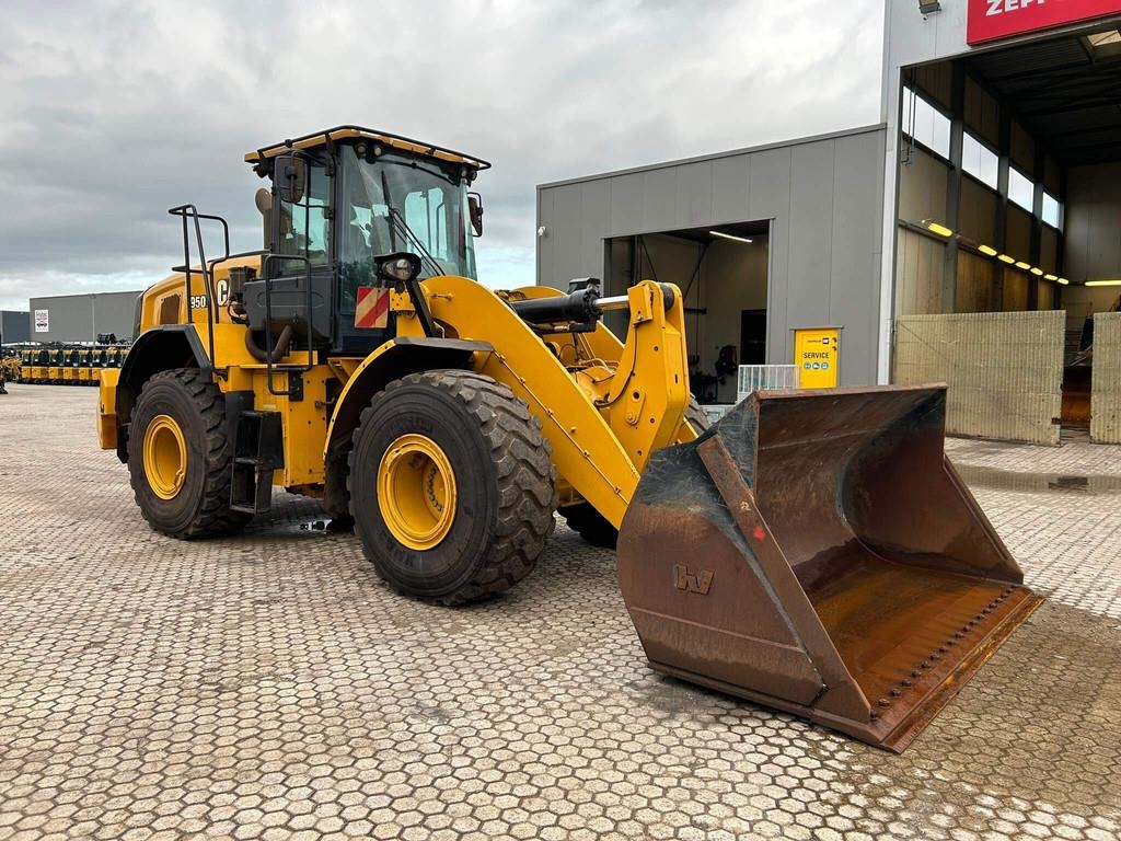 Chargeuse sur pneus Caterpillar 950-14 — occasion 2023, 2 757 h