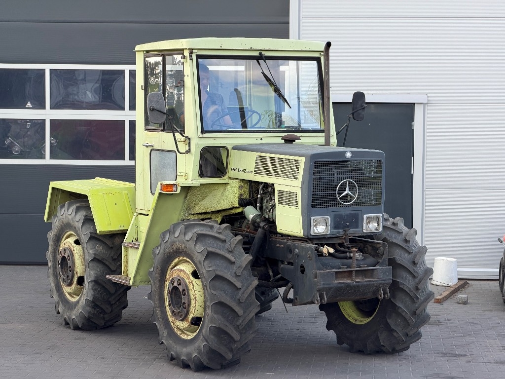 MB Trac 800