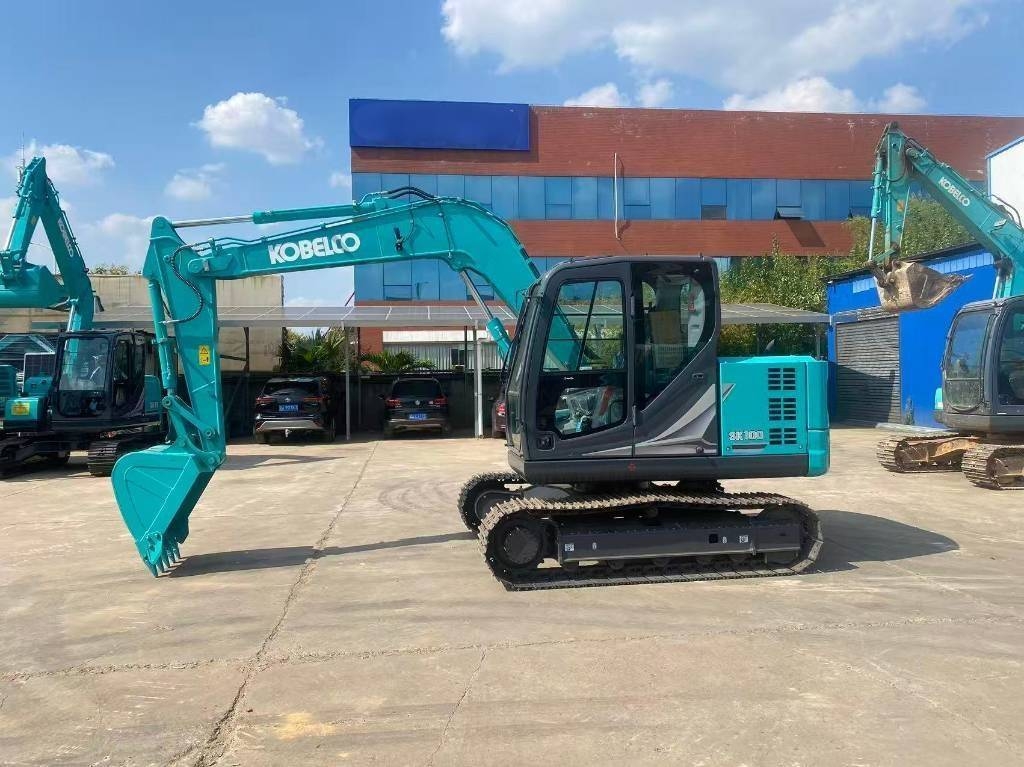 Kobelco SK70-11