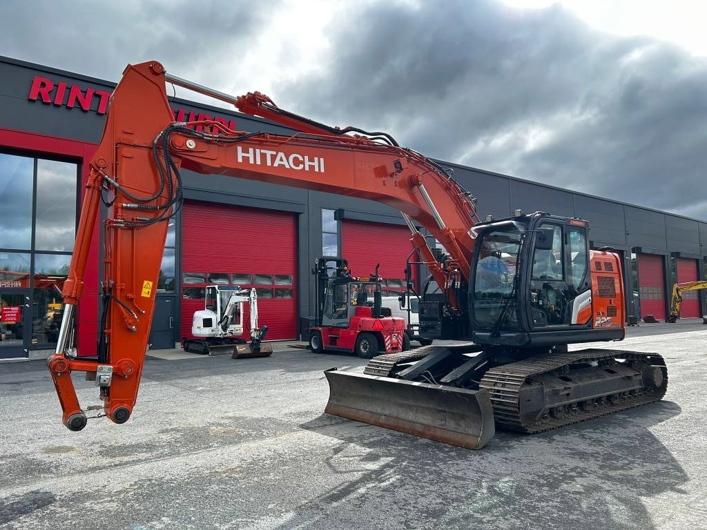 Hitachi ZX 225 US-7 /Myyty, Sold kuva 3