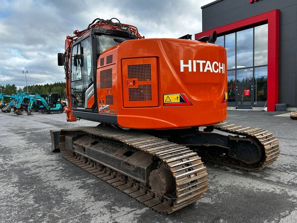 Hitachi ZX 225 US-7 /Myyty, Sold kuva 10