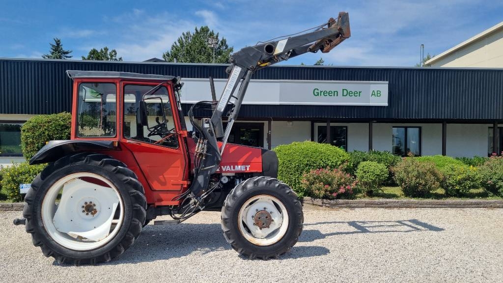 Valmet 405-4 + 4st Redskap
