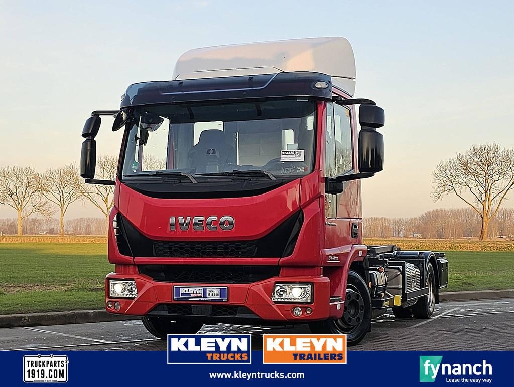 Camion à bras hydraulique Iveco 80E21 EUROCARGO WB 369 MANUAL AIRCO — occasion 2016