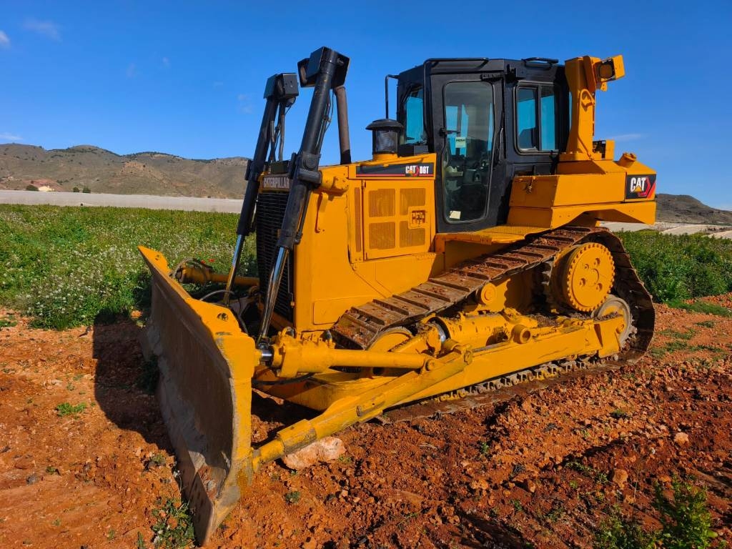 CAT D 6 T