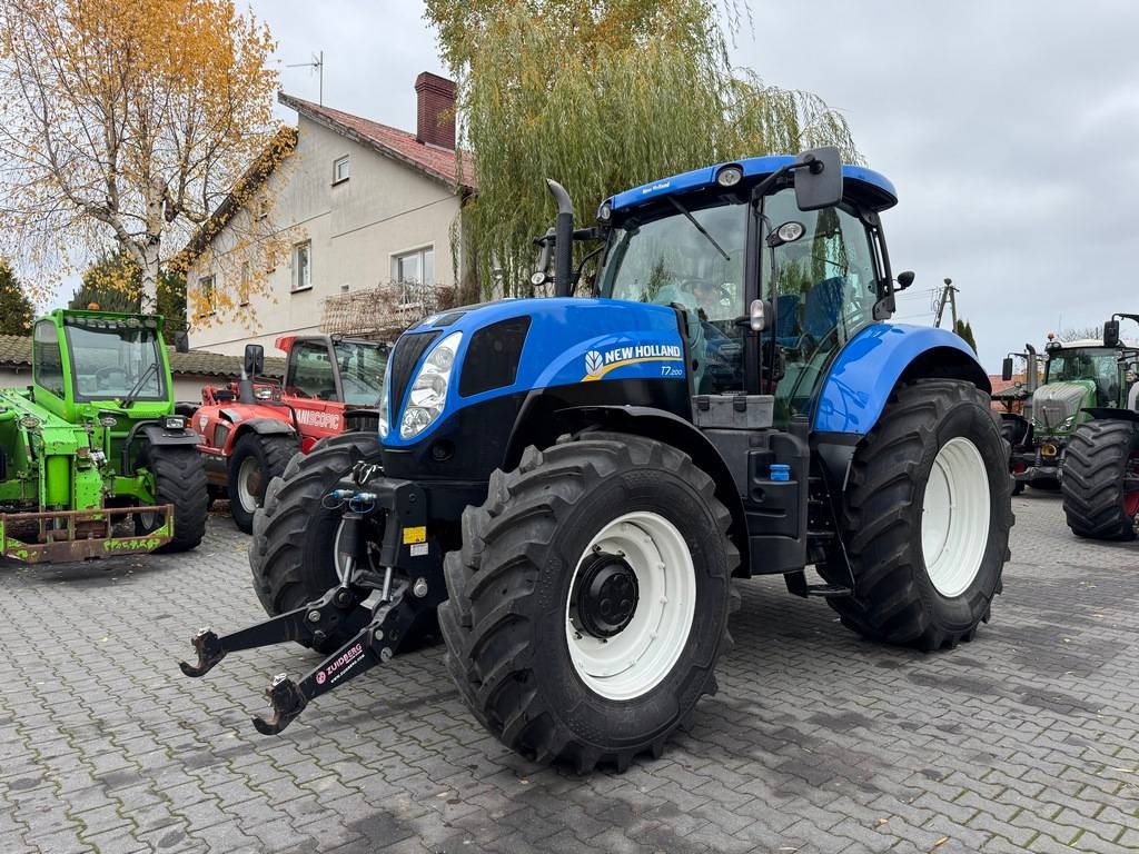 New Holland T7.200 RangeCommand
