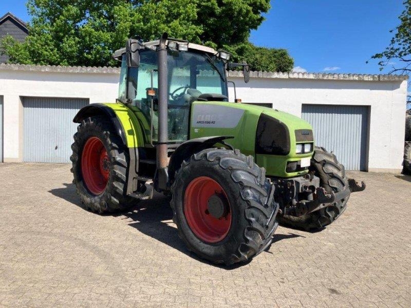 John Deere 6130R tracteur
