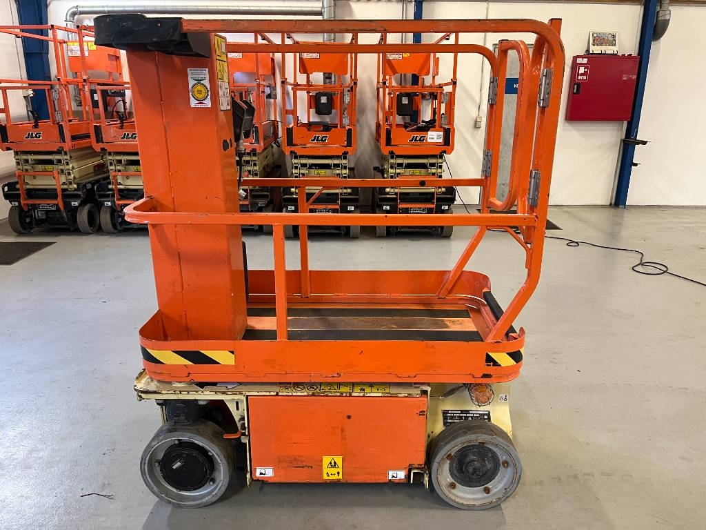 Nacelle à mât vertical JLG 1230 ES — occasion 2014, 393 h