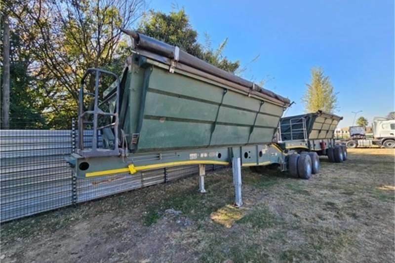 Afrit SIDE TIPPER TRAILER
