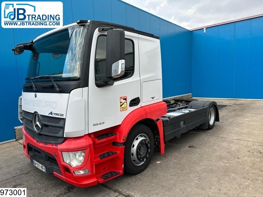 Tracteur routier Mercedes-Benz Actros 1843 EURO 6, Retarder, Lohr — occasion 2015