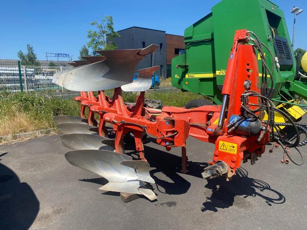 Kuhn Vari master 122
