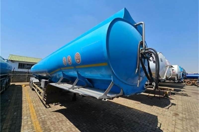 Sa Truck Bodies TRI AXLE FUEL TANKER