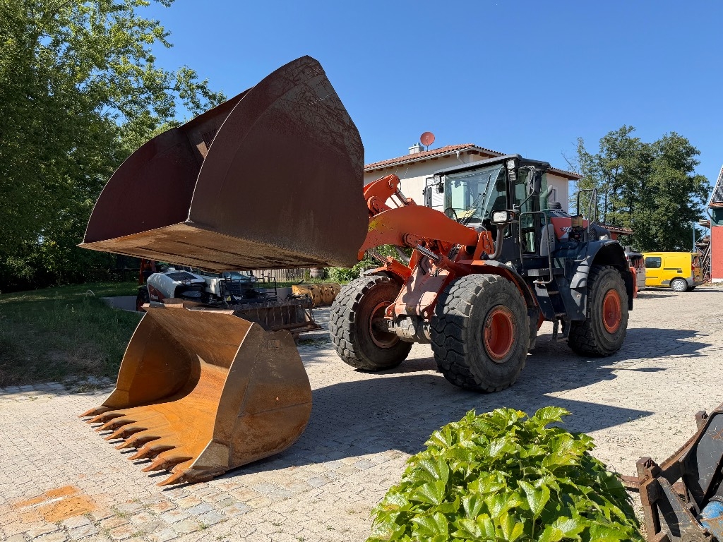 Hitachi 19to WheelLoader ZW 220-6 Quickhitch AC ZSA 250 31