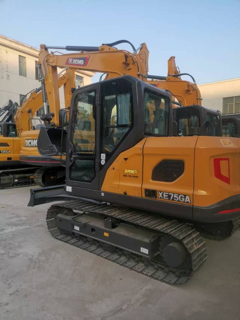 XCMG XE 75 GA