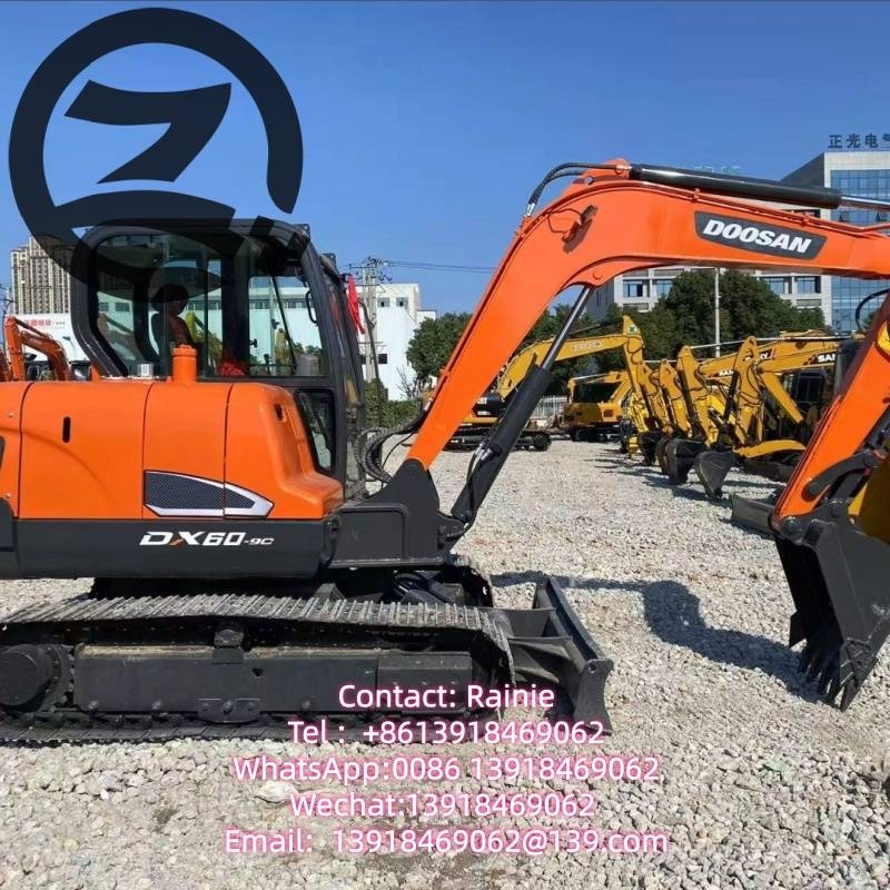 Doosan DX 60